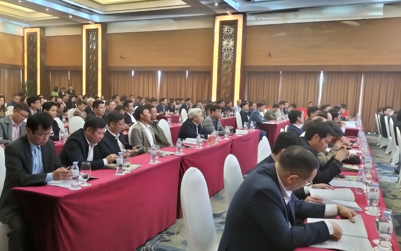 Các đại biểu tham dự Hội nghị