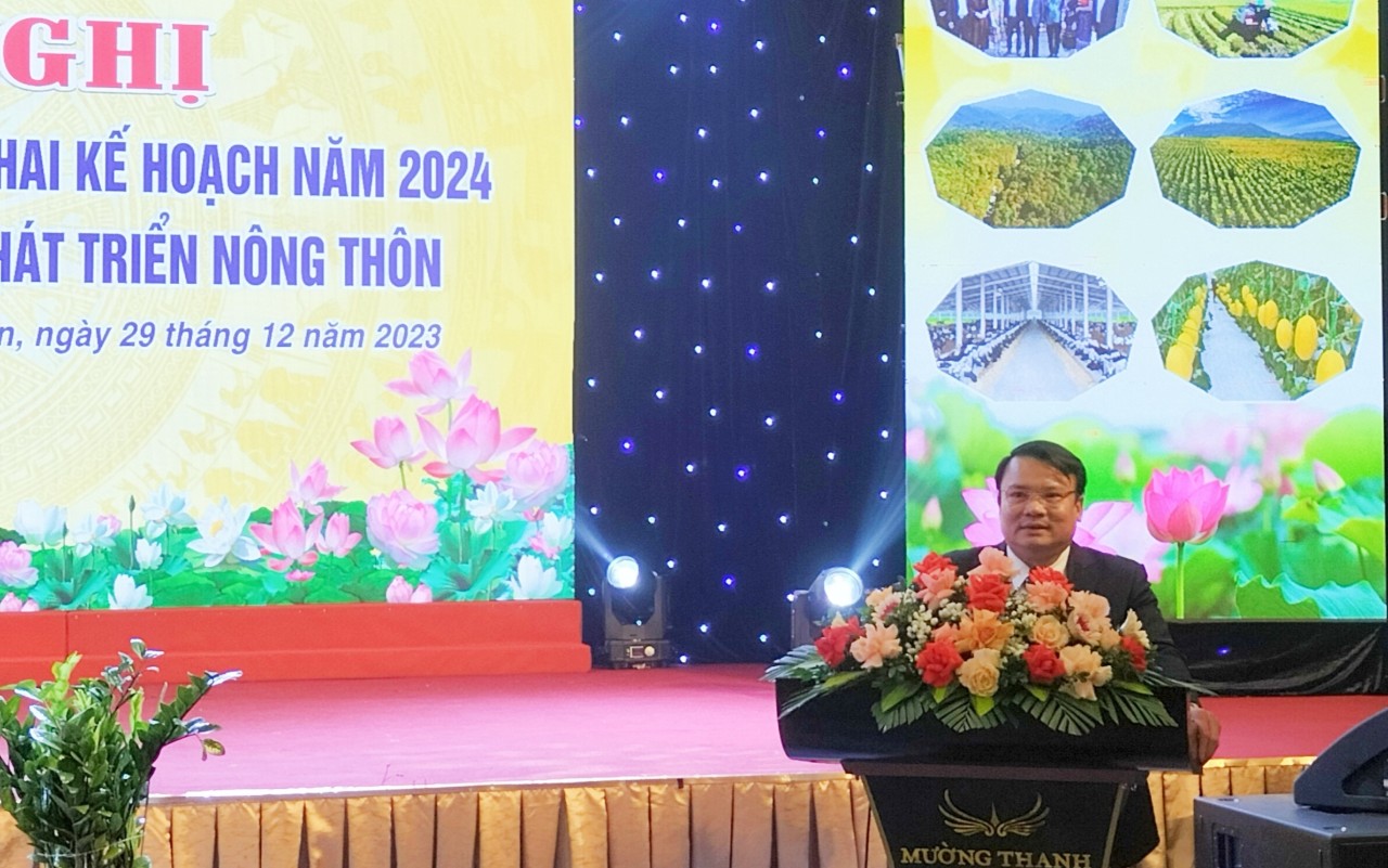 Đồng chí Phùng Thành Vinh - Ủy viên BCH Đảng bộ tỉnh - Giám đốc Sở Nông nghệp và PTNT kết luận Hội nghị